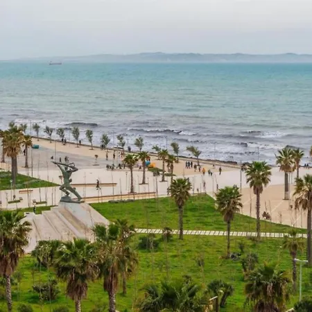 Seaside Escape 3 Bedrooms With Grand Terrace Apartment Durres