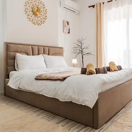 Апартаменты Seaside Escape 3 Bedrooms With Grand Terrace Дуррес