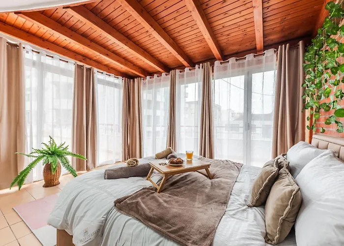 Seaside Escape 3 Bedrooms With Grand Terrace * Durrës